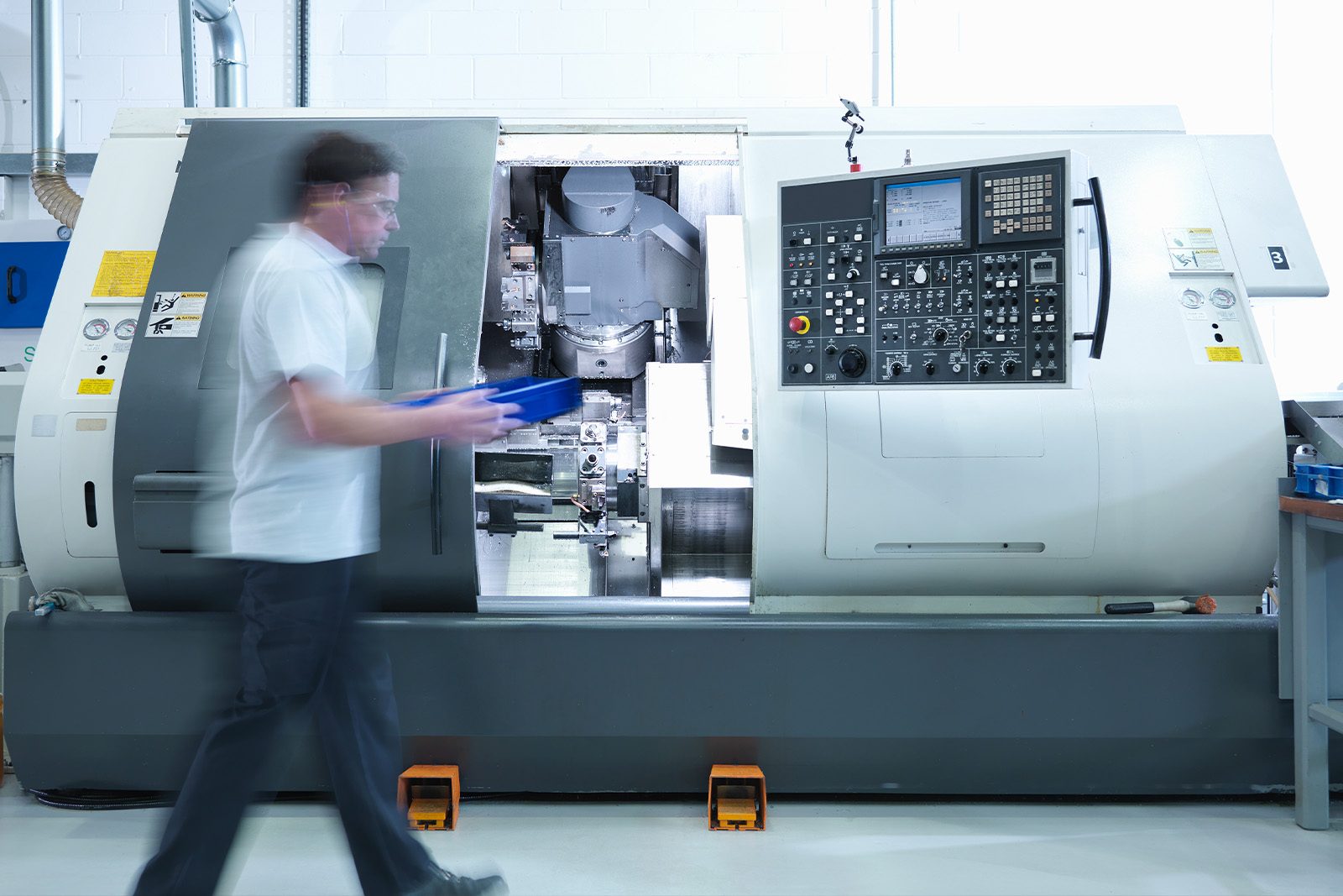 Découpe laser fibre et usinage CNC de pièces métalliques